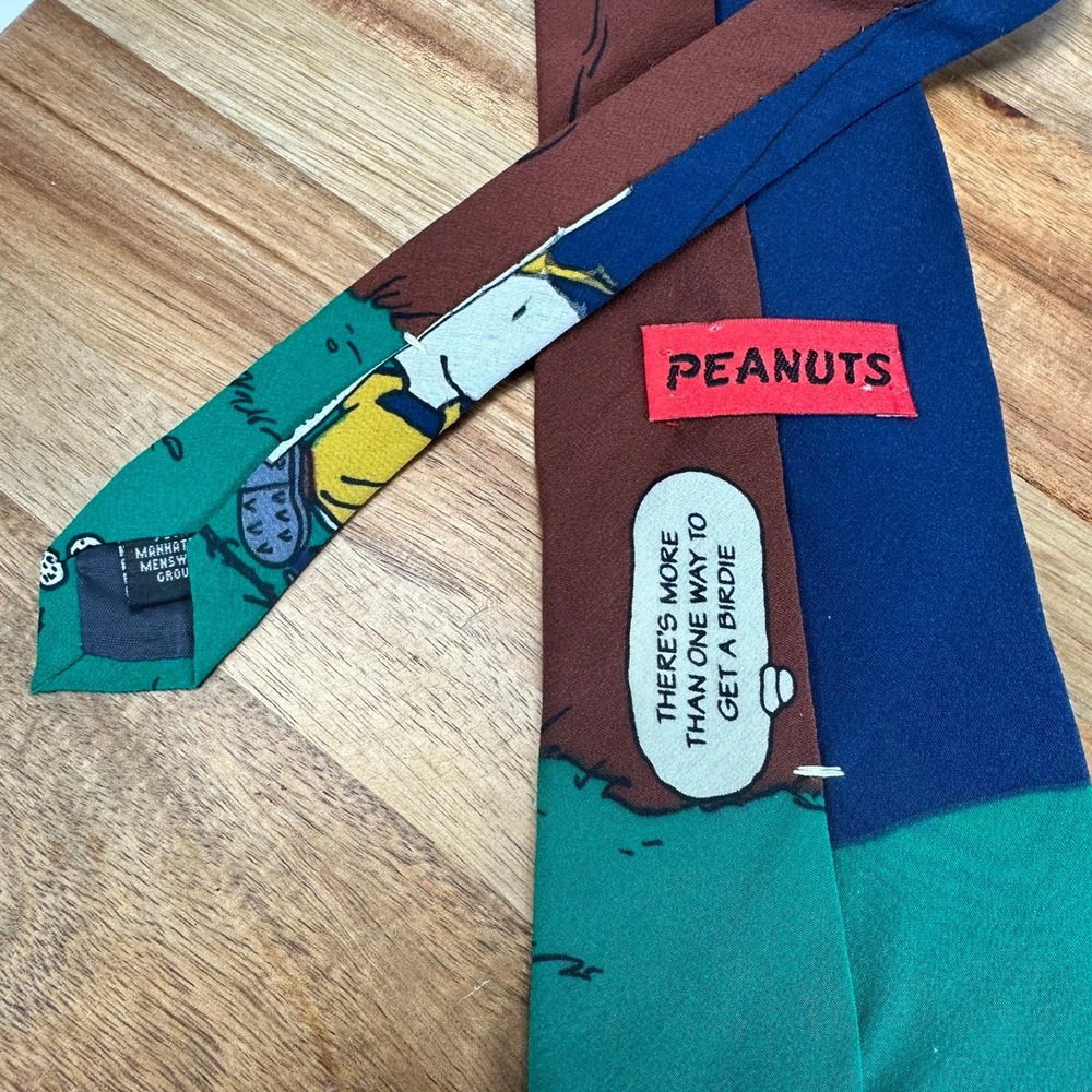 VTG 90s Peanuts Snoopy Golf Tie 100% Silk Manhattan Menswear Group 1990s Funnies - Picture 3 of 5